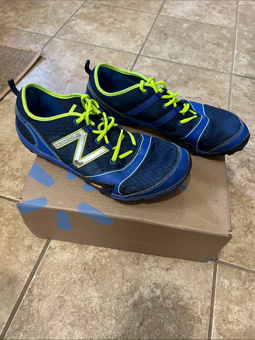 Discontinued New Balance Minimus MT10BY3 10v3 Barefoot Trail Runner Men’s Sz 11 - Picture 3 of 7